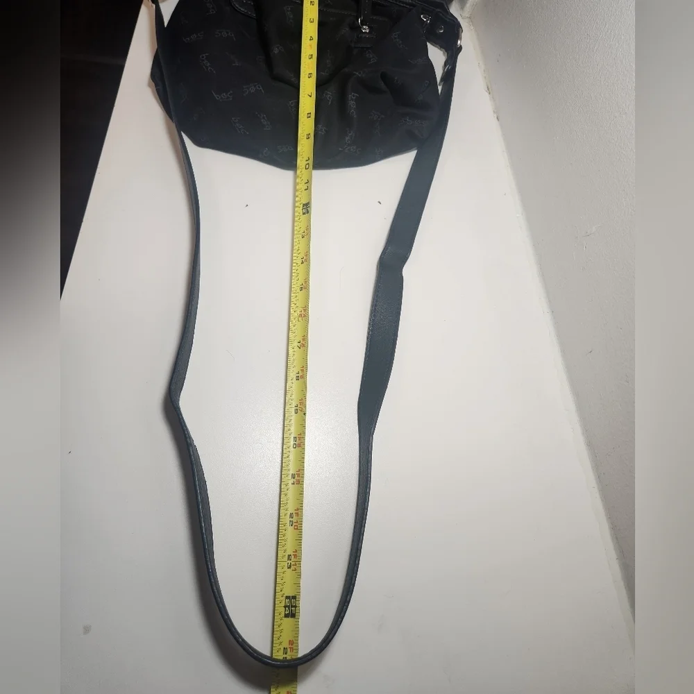 BOC NEW Black Crossbody Zipper Bag